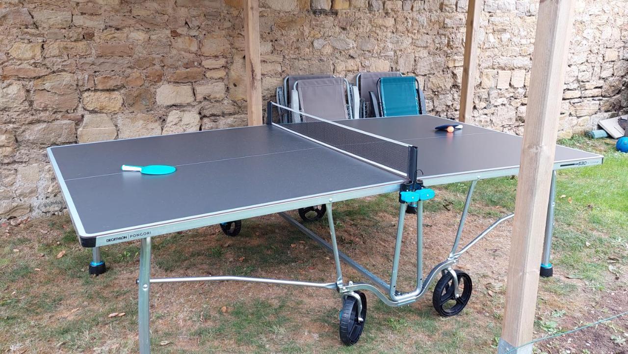 Le So Wild, Maison Avec Jardin Clos, Terrasse Amenagee, 5 Mn A Pied Commerce, Terrain De Tennis, A 800 M De La Plage D'Omaha Beach Jeux Arcade, Jouets, Materiel Jeunes Enfants Enfants, Table Ping-Pong Вьервиль-сюр-Мер Экстерьер фото