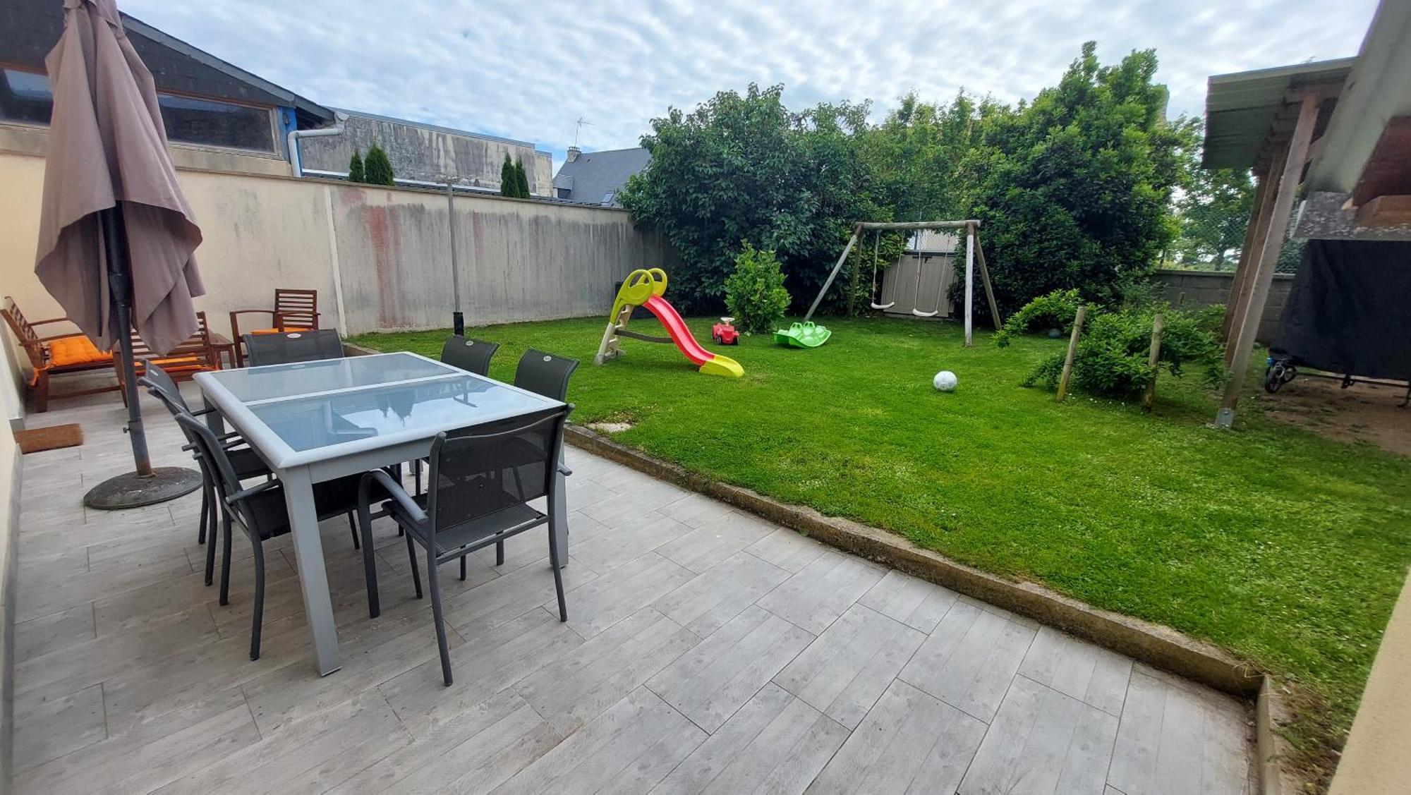 Le So Wild, Maison Avec Jardin Clos, Terrasse Amenagee, 5 Mn A Pied Commerce, Terrain De Tennis, A 800 M De La Plage D'Omaha Beach Jeux Arcade, Jouets, Materiel Jeunes Enfants Enfants, Table Ping-Pong Вьервиль-сюр-Мер Экстерьер фото