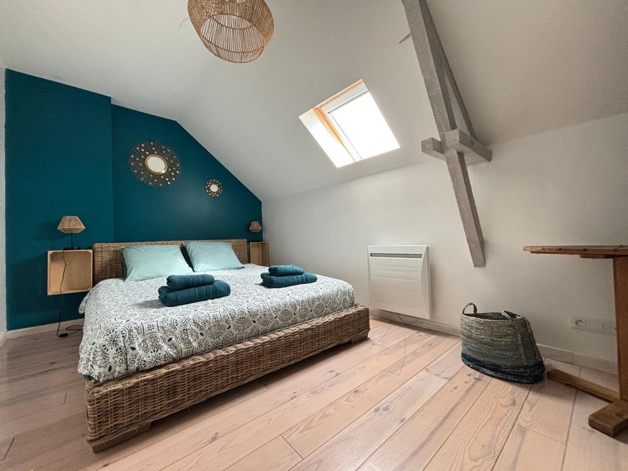 Le So Wild, Maison Avec Jardin Clos, Terrasse Amenagee, 5 Mn A Pied Commerce, Terrain De Tennis, A 800 M De La Plage D'Omaha Beach Jeux Arcade, Jouets, Materiel Jeunes Enfants Enfants, Table Ping-Pong Вьервиль-сюр-Мер Экстерьер фото
